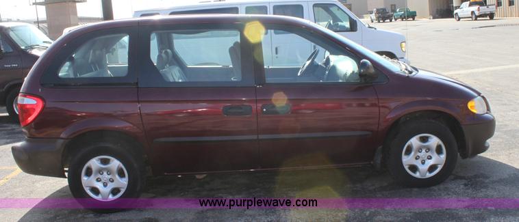 image for item B8502 2003 Dodge Caravan mini van