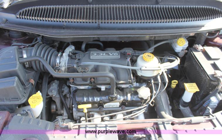 image for item B8502 2003 Dodge Caravan mini van