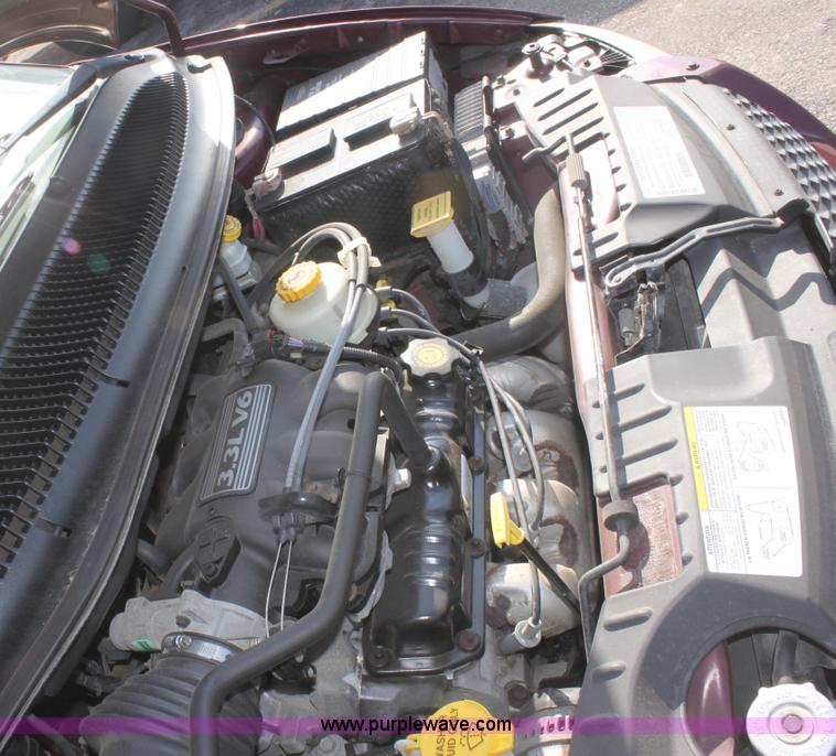 image for item B8502 2003 Dodge Caravan mini van