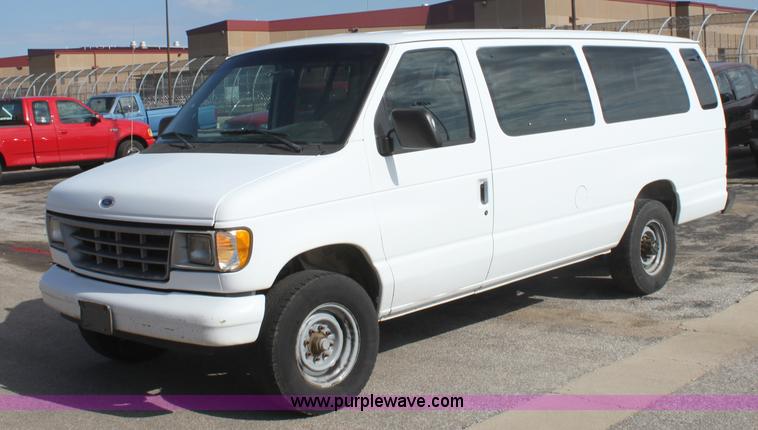 image for item B8503 1995 Ford E350 van