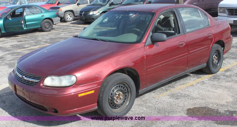 image for item B8505 2002 Chevrolet Malibu