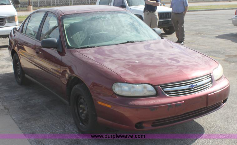 image for item B8505 2002 Chevrolet Malibu