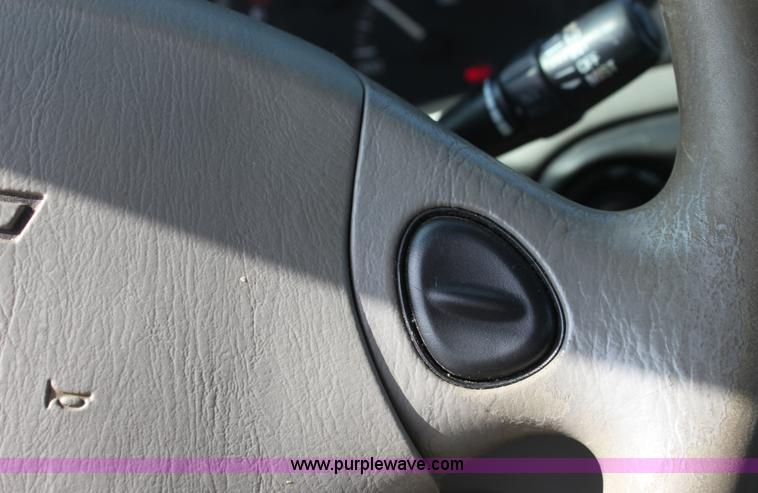 image for item B8505 2002 Chevrolet Malibu