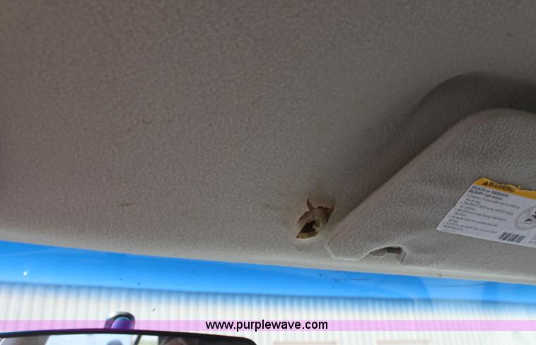 image for item B8505 2002 Chevrolet Malibu