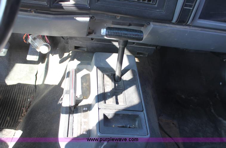 image for item B8506 1991 Jeep Cherokee SUV