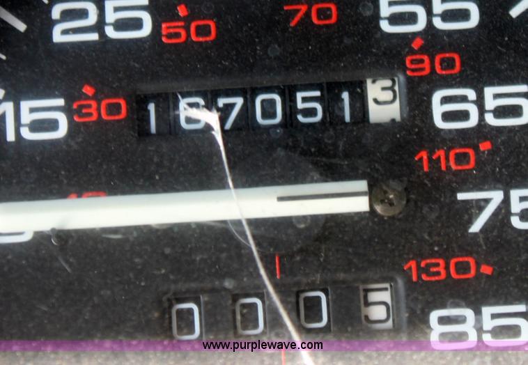 image for item B8506 1991 Jeep Cherokee SUV