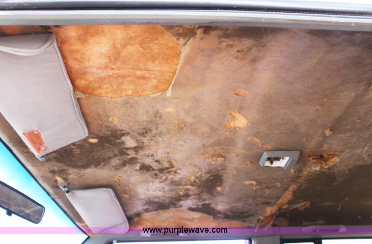 image for item B8506 1991 Jeep Cherokee SUV