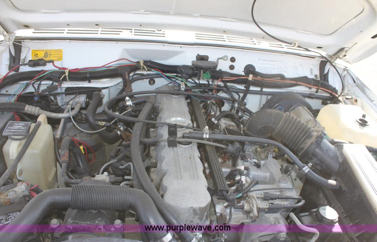 image for item B8506 1991 Jeep Cherokee SUV