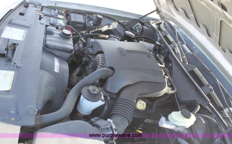 image for item B8507 2000 Ford Crown Victoria Police Interceptor