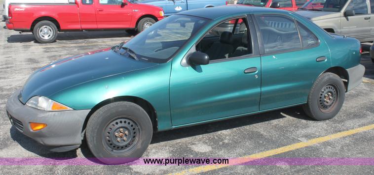 image for item B8508 1999 Chevrolet Cavalier