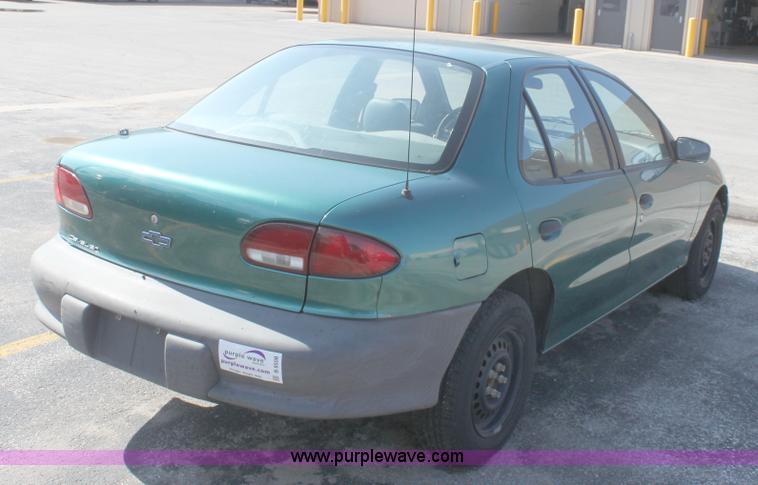 image for item B8508 1999 Chevrolet Cavalier