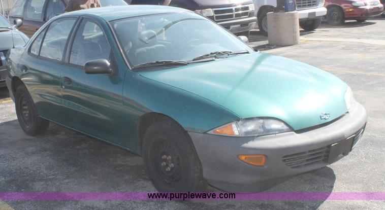 image for item B8508 1999 Chevrolet Cavalier