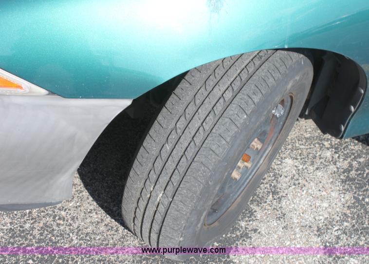 image for item B8508 1999 Chevrolet Cavalier