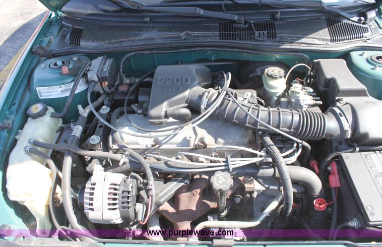 image for item B8508 1999 Chevrolet Cavalier