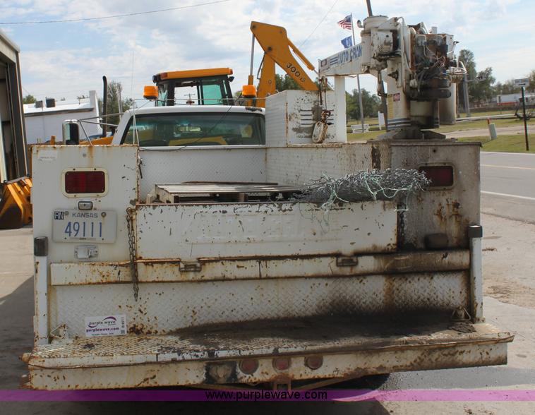 image for item B8511 1995 Chevrolet 3500HD pickup truck