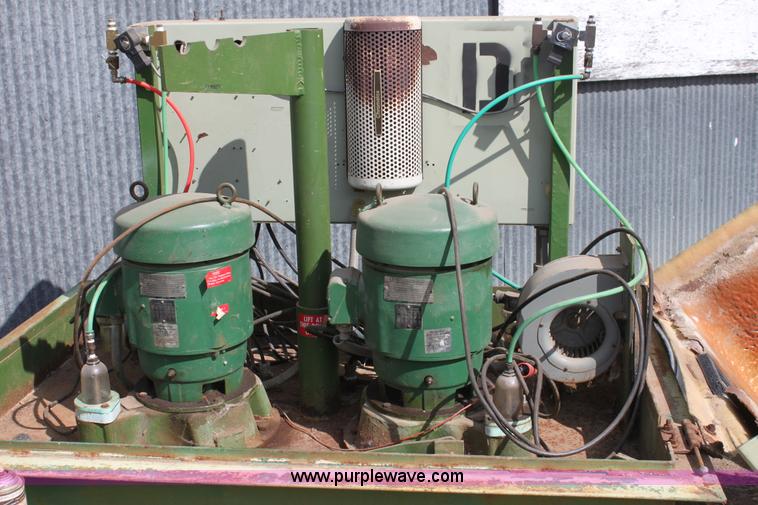 Smith & Loveless lift station in Nickerson, KS Item B8513 sold