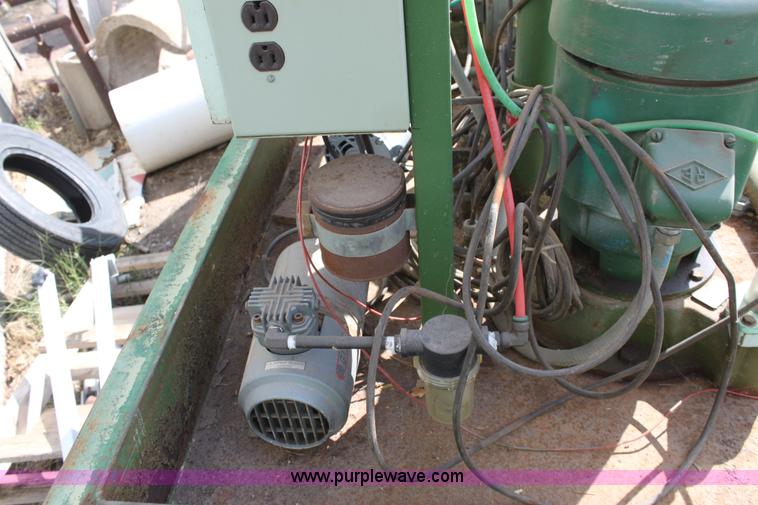 image for item B8513 Smith & Loveless lift station