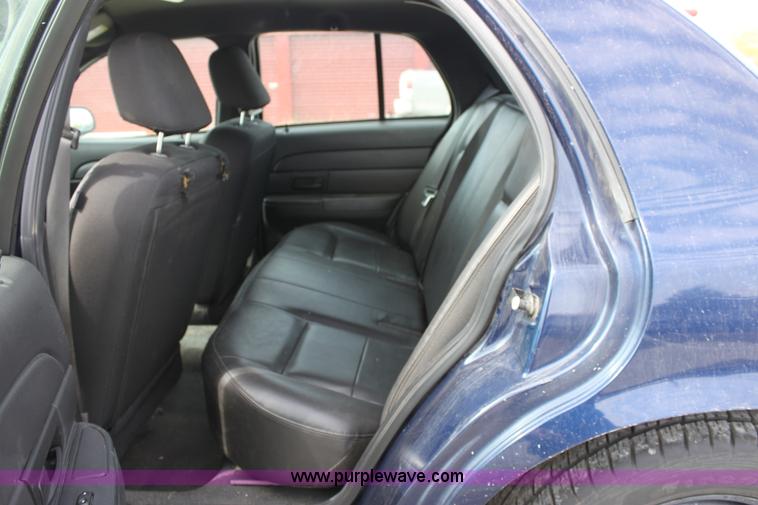image for item B8603 2008 Ford Crown Victoria Police Interceptor