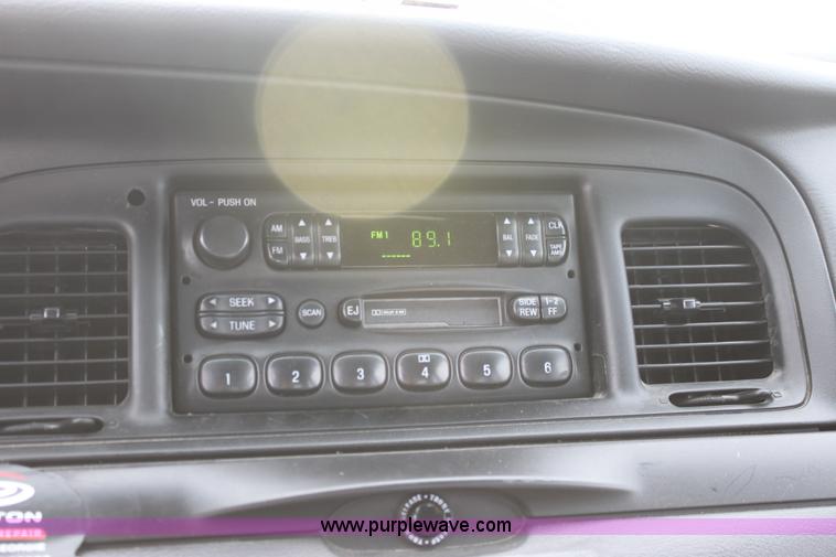 image for item B8603 2008 Ford Crown Victoria Police Interceptor