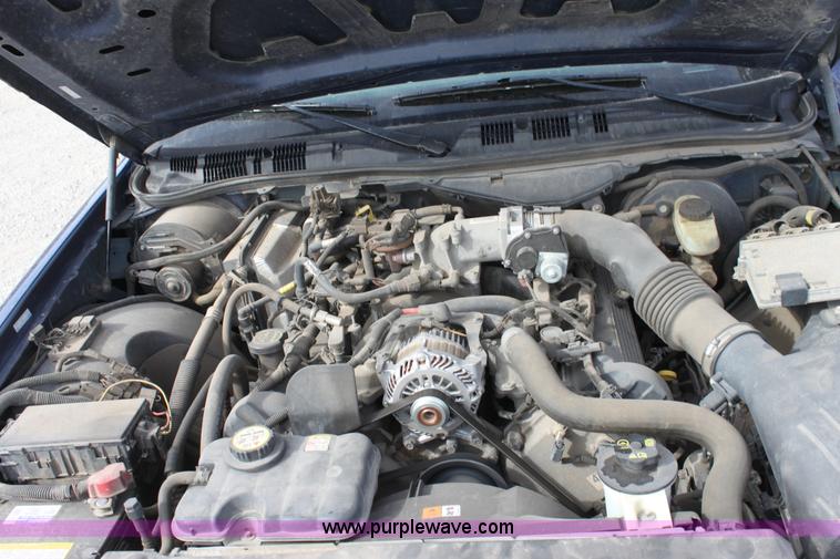 image for item B8604 2006 Ford Crown Victoria Police Interceptor