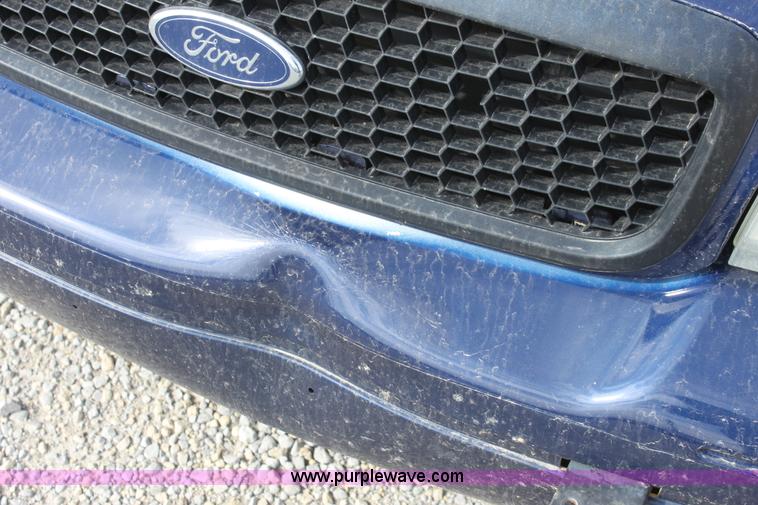 image for item B8604 2006 Ford Crown Victoria Police Interceptor