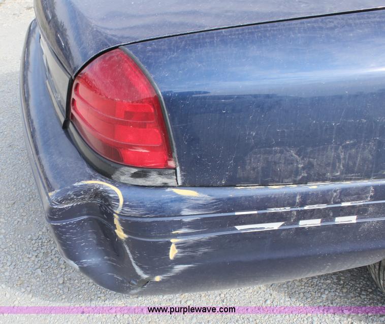 image for item B8604 2006 Ford Crown Victoria Police Interceptor