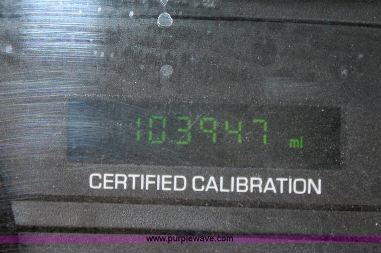 image for item B8607 2006 Ford Crown Victoria Police Interceptor