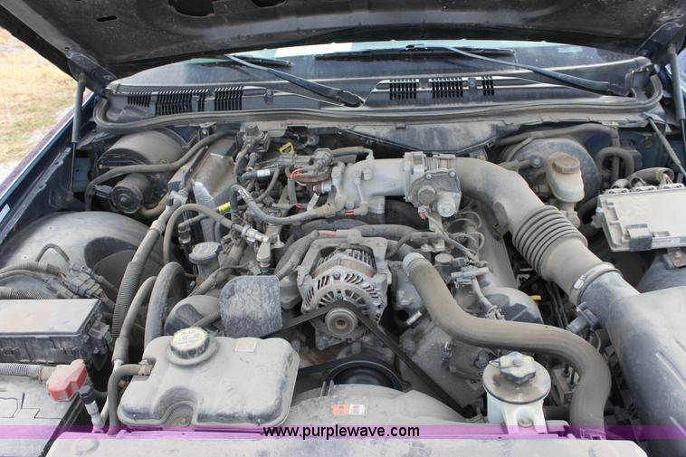 image for item B8607 2006 Ford Crown Victoria Police Interceptor