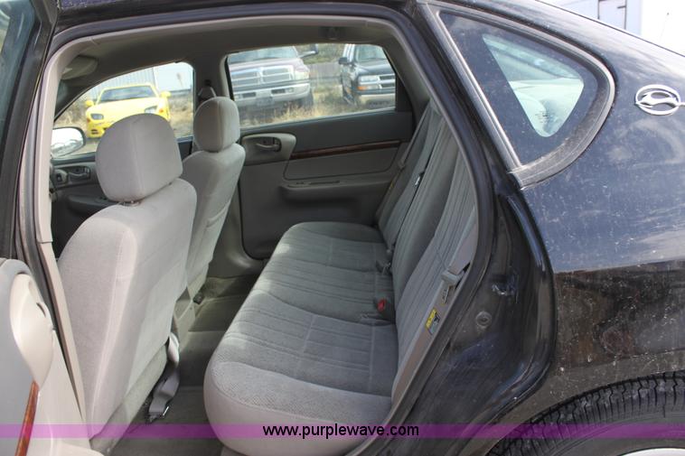 image for item B8610 2003 Chevrolet Impala