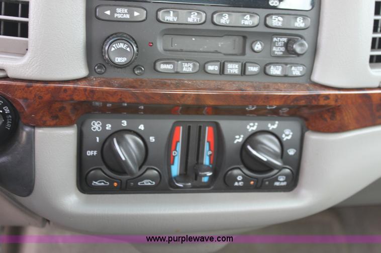 image for item B8610 2003 Chevrolet Impala