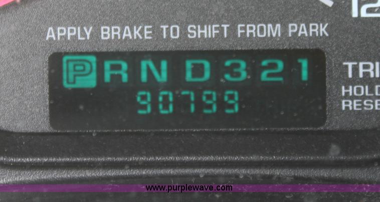 image for item B8612 2004 Chevrolet Impala