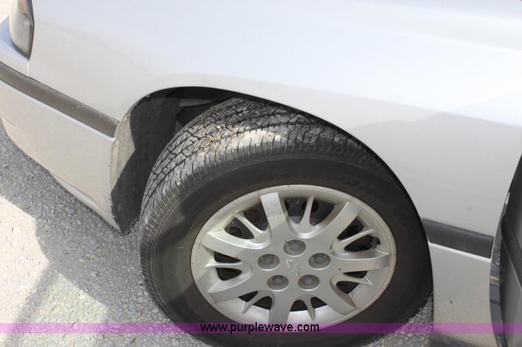 image for item B8612 2004 Chevrolet Impala