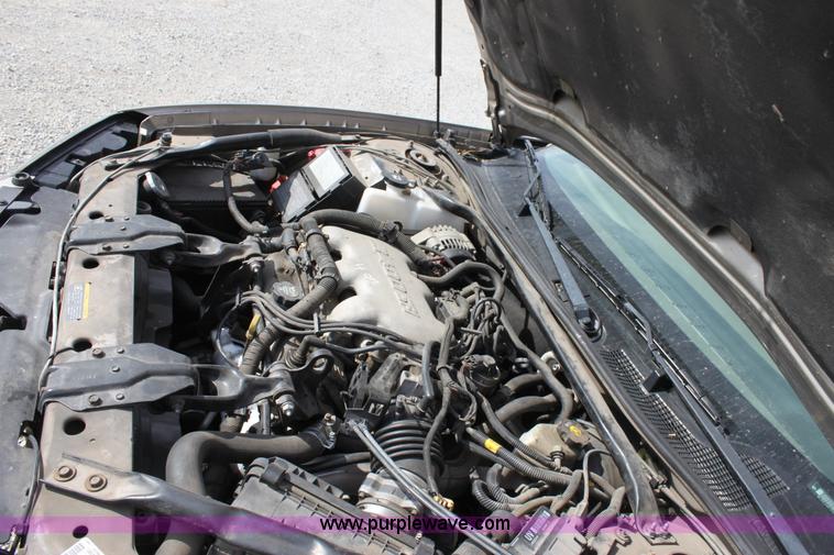 image for item B8613 2002 Chevrolet Impala