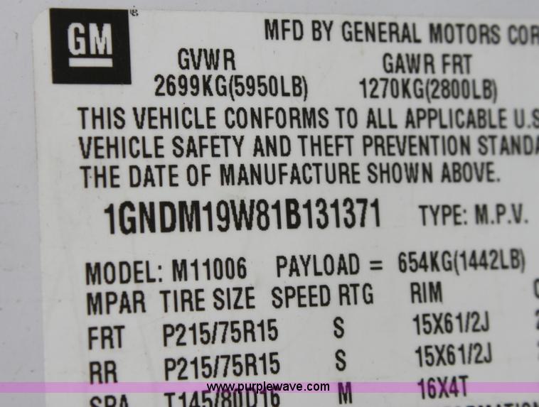 image for item B8614 2001 Chevrolet Astro LS van