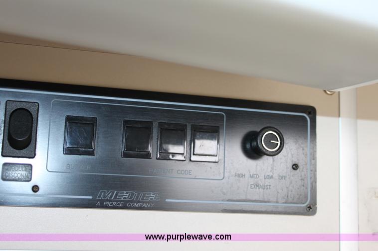 image for item B8616 2008 Chevrolet Kodiak C4500 ambulance