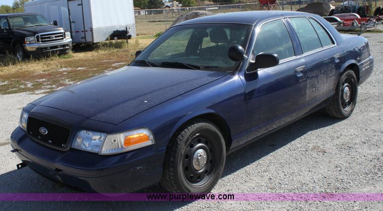 image for item B8635 2008 Ford Crown Victoria Police Interceptor