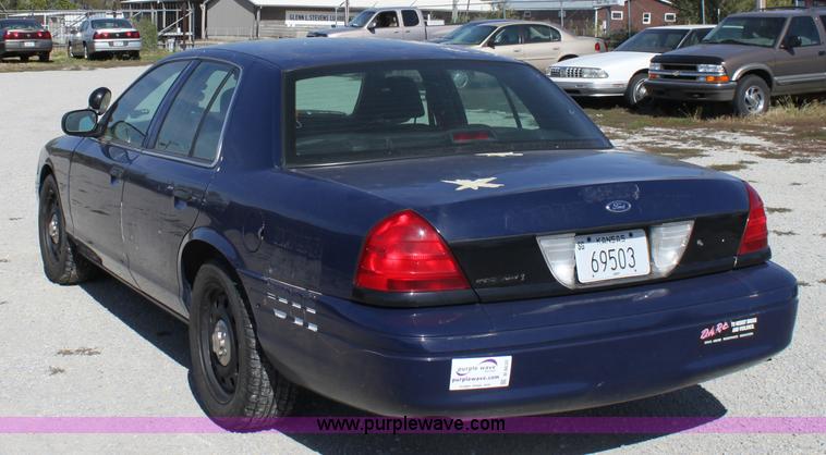 image for item B8635 2008 Ford Crown Victoria Police Interceptor
