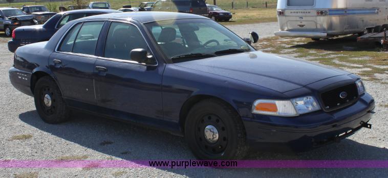 image for item B8635 2008 Ford Crown Victoria Police Interceptor