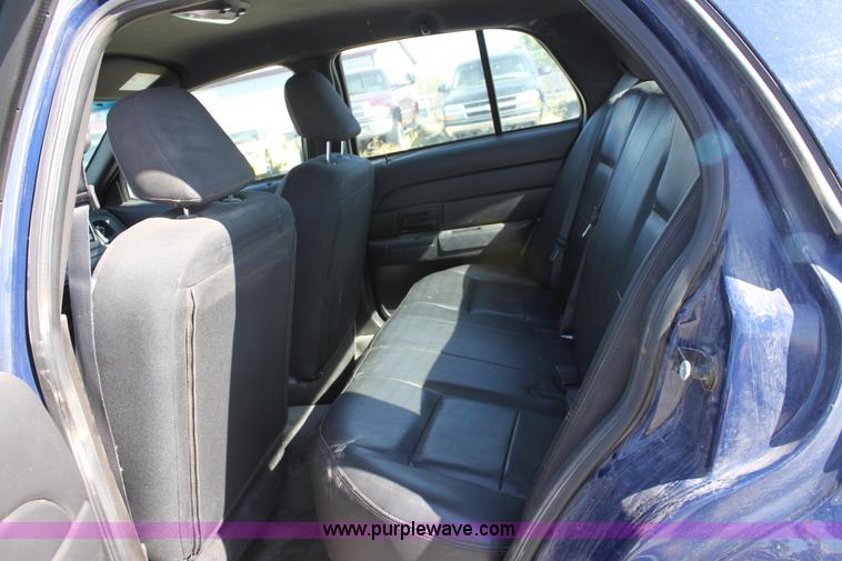 image for item B8635 2008 Ford Crown Victoria Police Interceptor