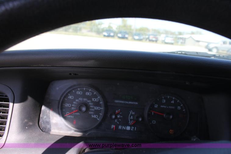 image for item B8635 2008 Ford Crown Victoria Police Interceptor