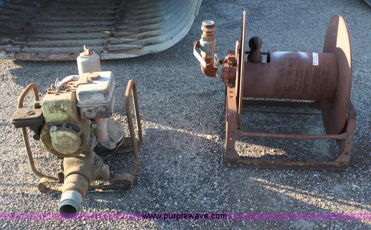 image for item B9414 Hose reel