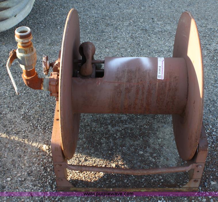 image for item B9414 Hose reel