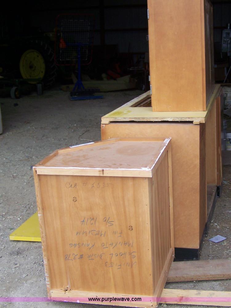 image for item C9410 Kitchen cabinet set