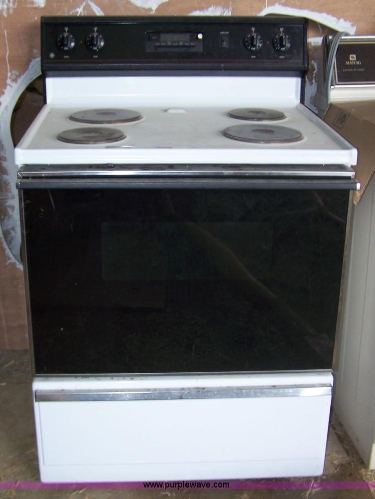 image for item C9412 GE electric range/oven
