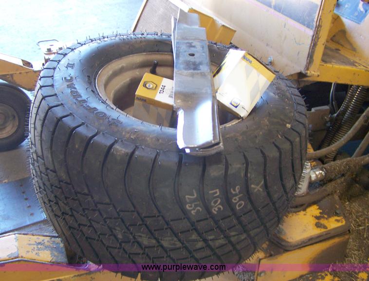 image for item D8534 Hustler 4600 Excel mower