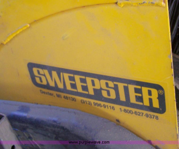 image for item D8534 Hustler 4600 Excel mower