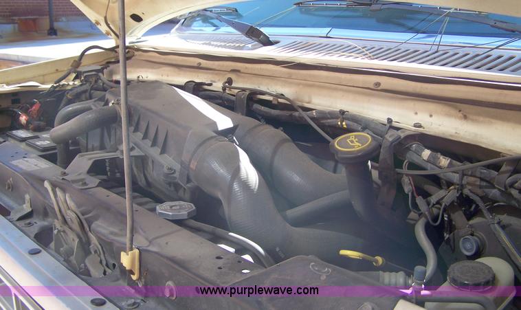 image for item D8535 1988 Ford Econoline E350 cargo van