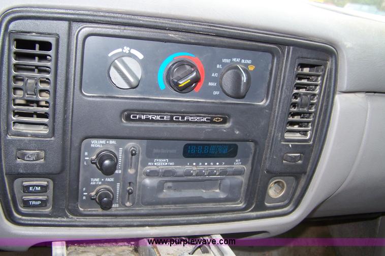 image for item D8536 1995 Chevrolet Caprice Classic