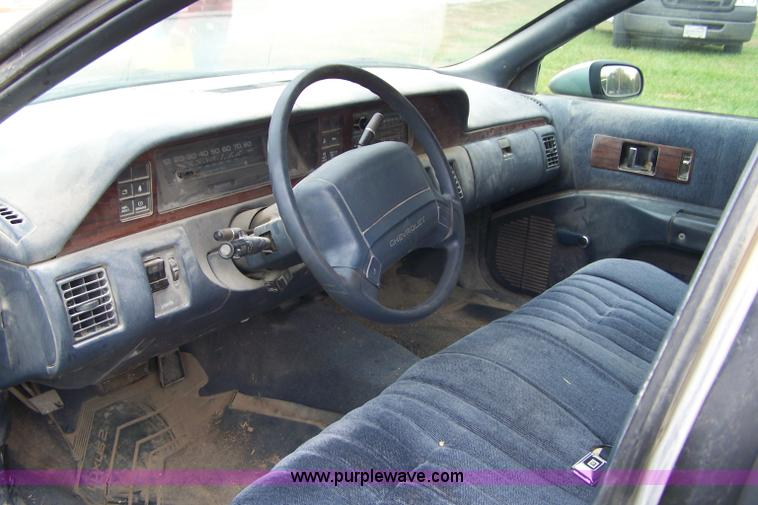 image for item D8537 1991 Chevrolet Caprice