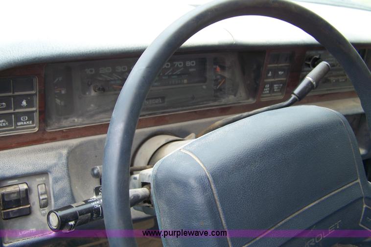 image for item D8537 1991 Chevrolet Caprice